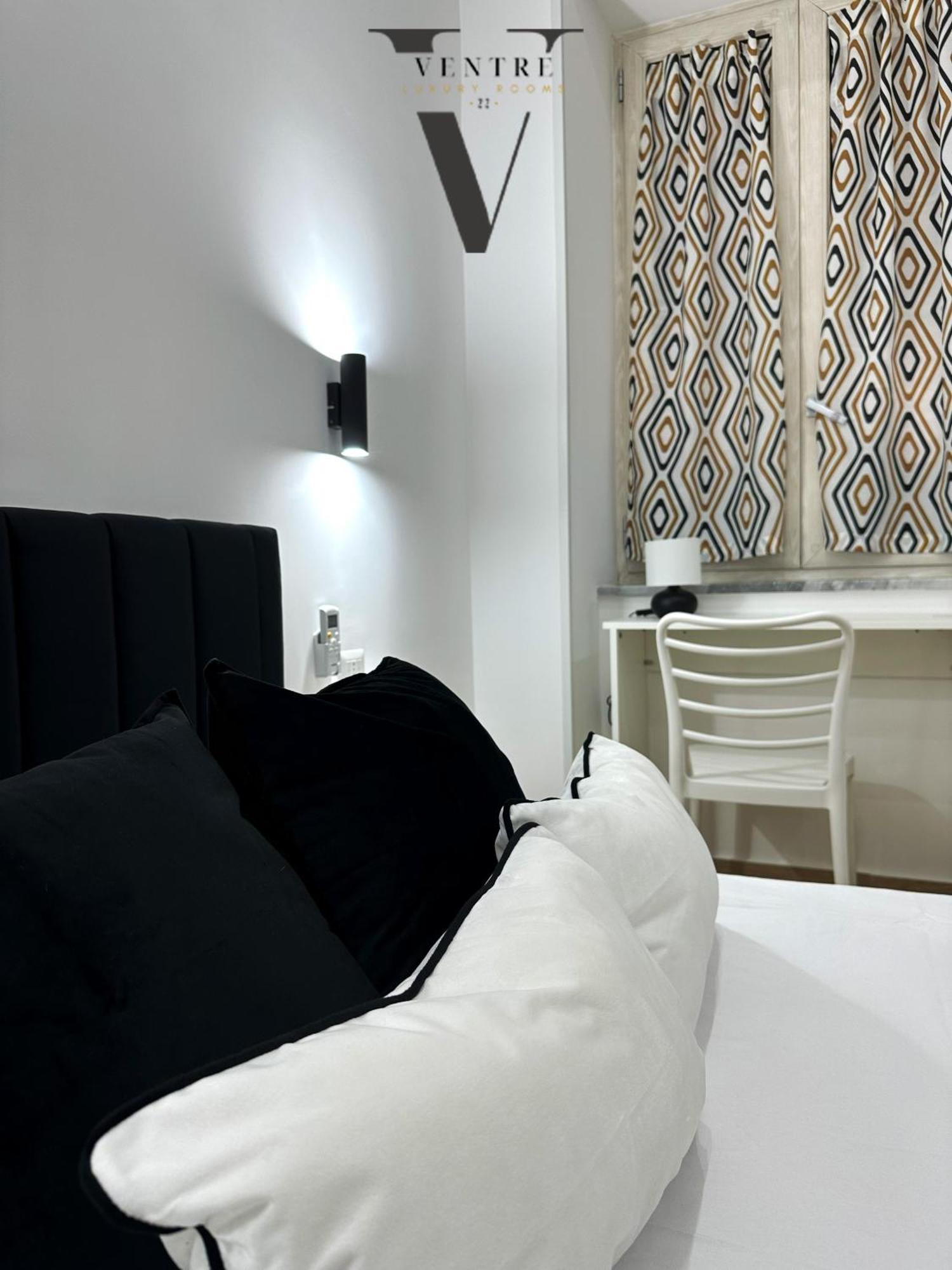 Ventre Luxury Rooms Неаполь Экстерьер фото